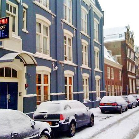 Euphemia Budget Old City Canal Zone Амстердам Екстериор снимка