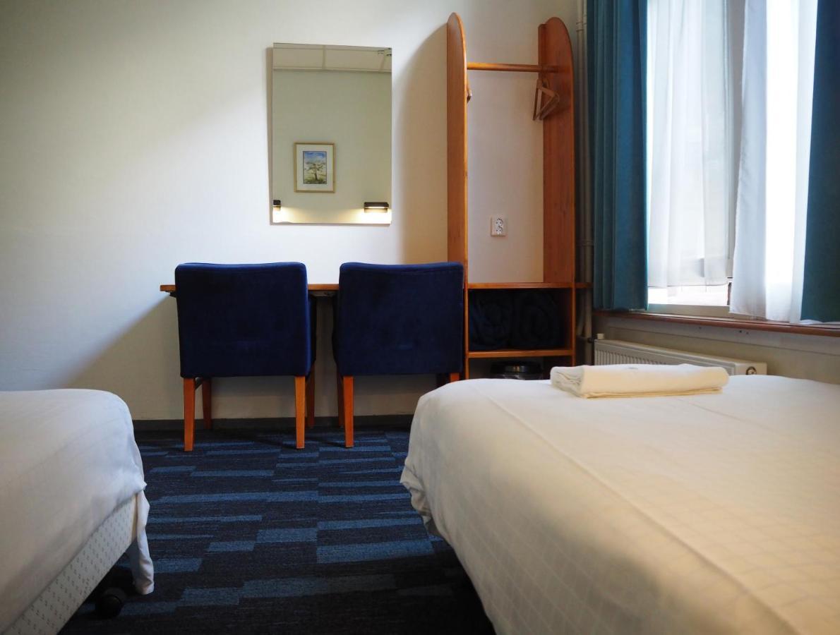 Euphemia Budget Old City Canal Zone Амстердам Екстериор снимка