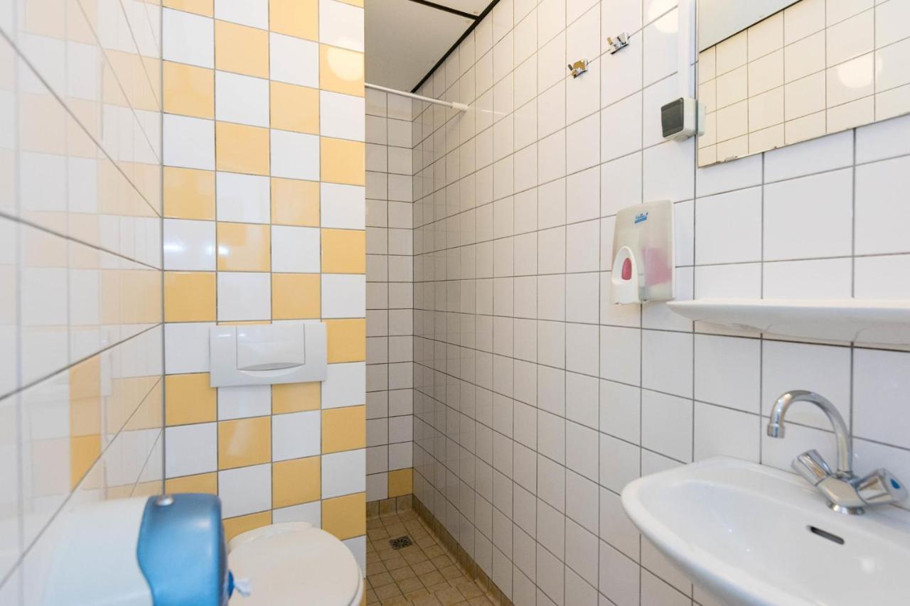 Euphemia Budget Old City Canal Zone Амстердам Екстериор снимка