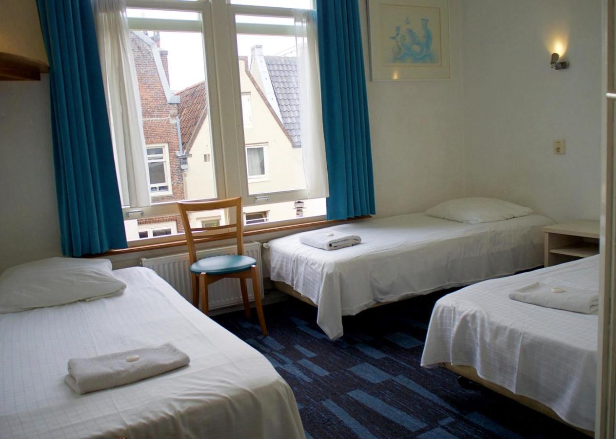 Euphemia Budget Old City Canal Zone Амстердам Екстериор снимка