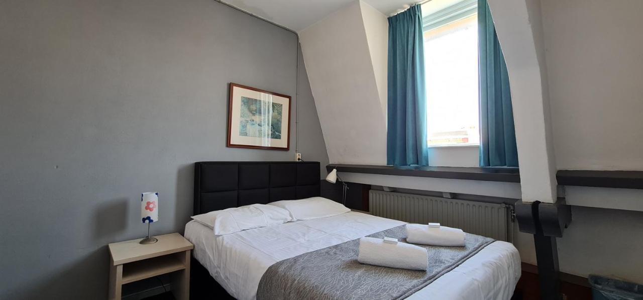Euphemia Budget Old City Canal Zone Амстердам Екстериор снимка