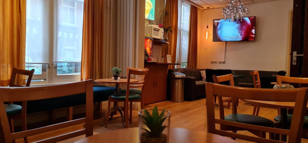 Euphemia Budget Old City Canal Zone Амстердам Екстериор снимка