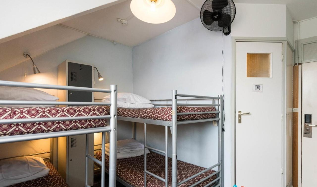 Euphemia Budget Old City Canal Zone Амстердам Екстериор снимка