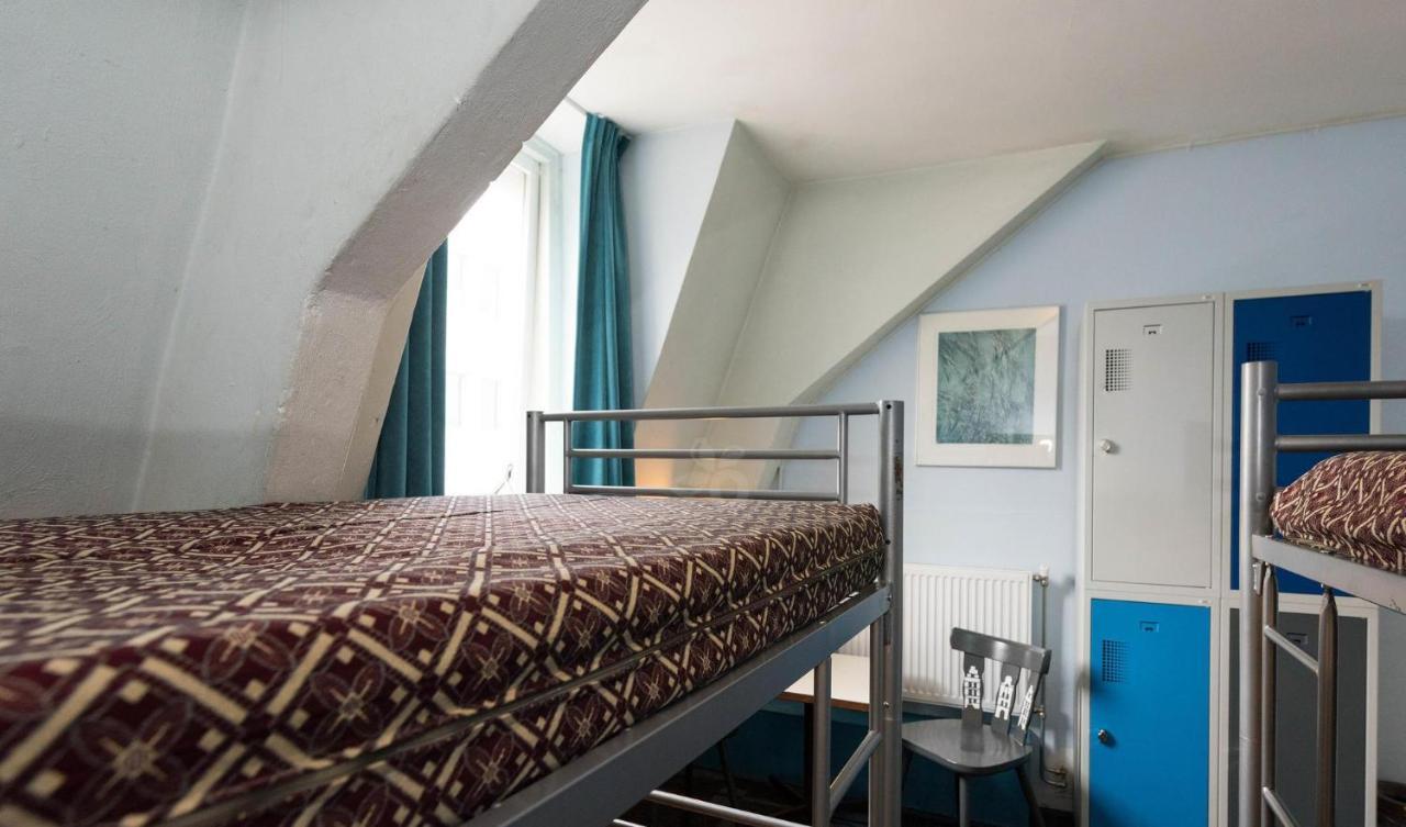 Euphemia Budget Old City Canal Zone Амстердам Екстериор снимка